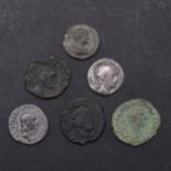 A COLLECTION OF SIX ROMAN COINS TO INCLUDE CARAUSIUS AND OTHERS.