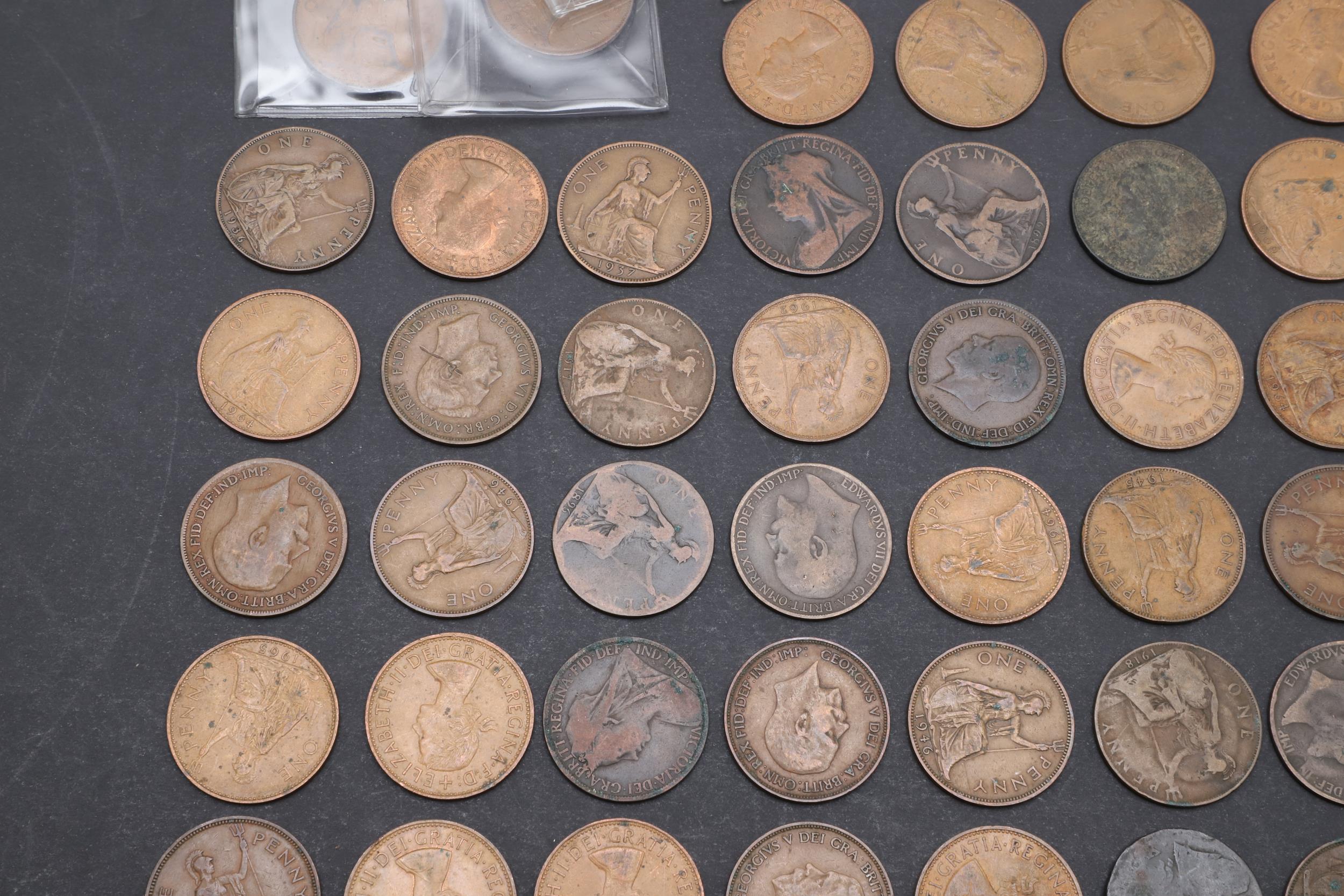 A COLLECTION AND PARTIAL DATE RUN OF PENNIES, 1866 AND LATER. - Image 4 of 7