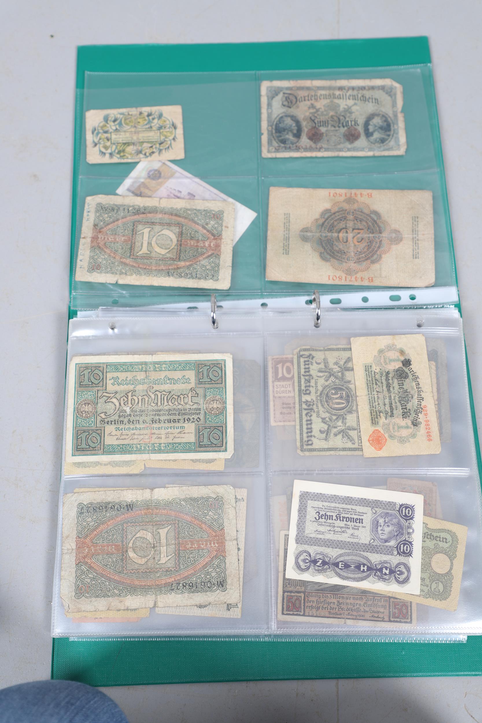 AN EXTENSIVE COLLECTION OF WORLD BANKNOTES. - Image 54 of 56