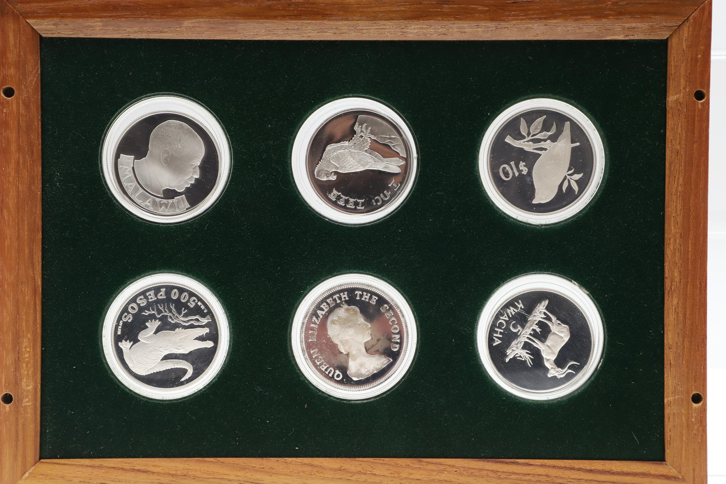 A COLLECTION OF 24 SILVER PROOF COINS, 'THE CONSERVATION COIN COLLECTION'. - Bild 2 aus 15