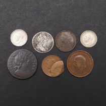 A MIXED COLLECTION OF COINS INCLUDING AN ELIZABETH II ERROR PENNY.