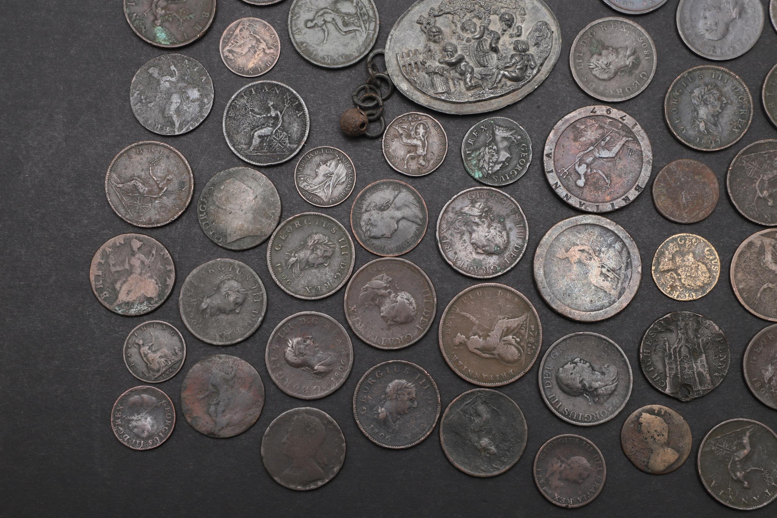 A COLLECTION OF GEORGE III COPPER AND OTHER COINS TO INCLUDE CARTWHEEL ISSUES. - Image 3 of 5