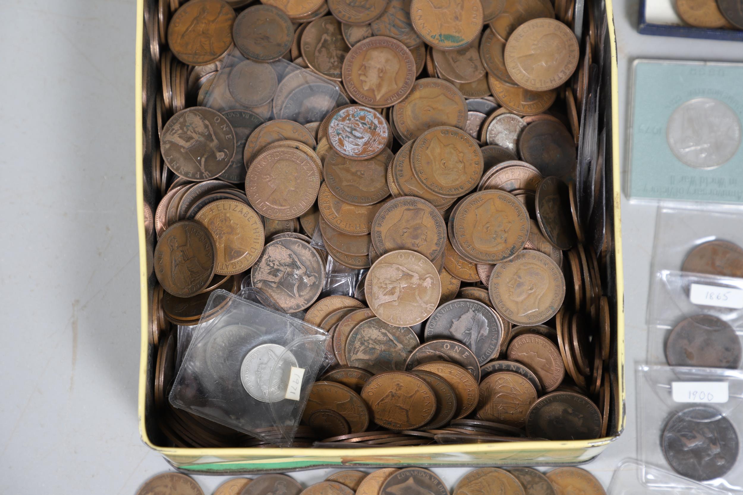 A MIXED COLLECTION OF COINS TO INCLUDE A FESTIVAL OF BRITAIN CROWN AND OTHERS. - Bild 17 aus 17