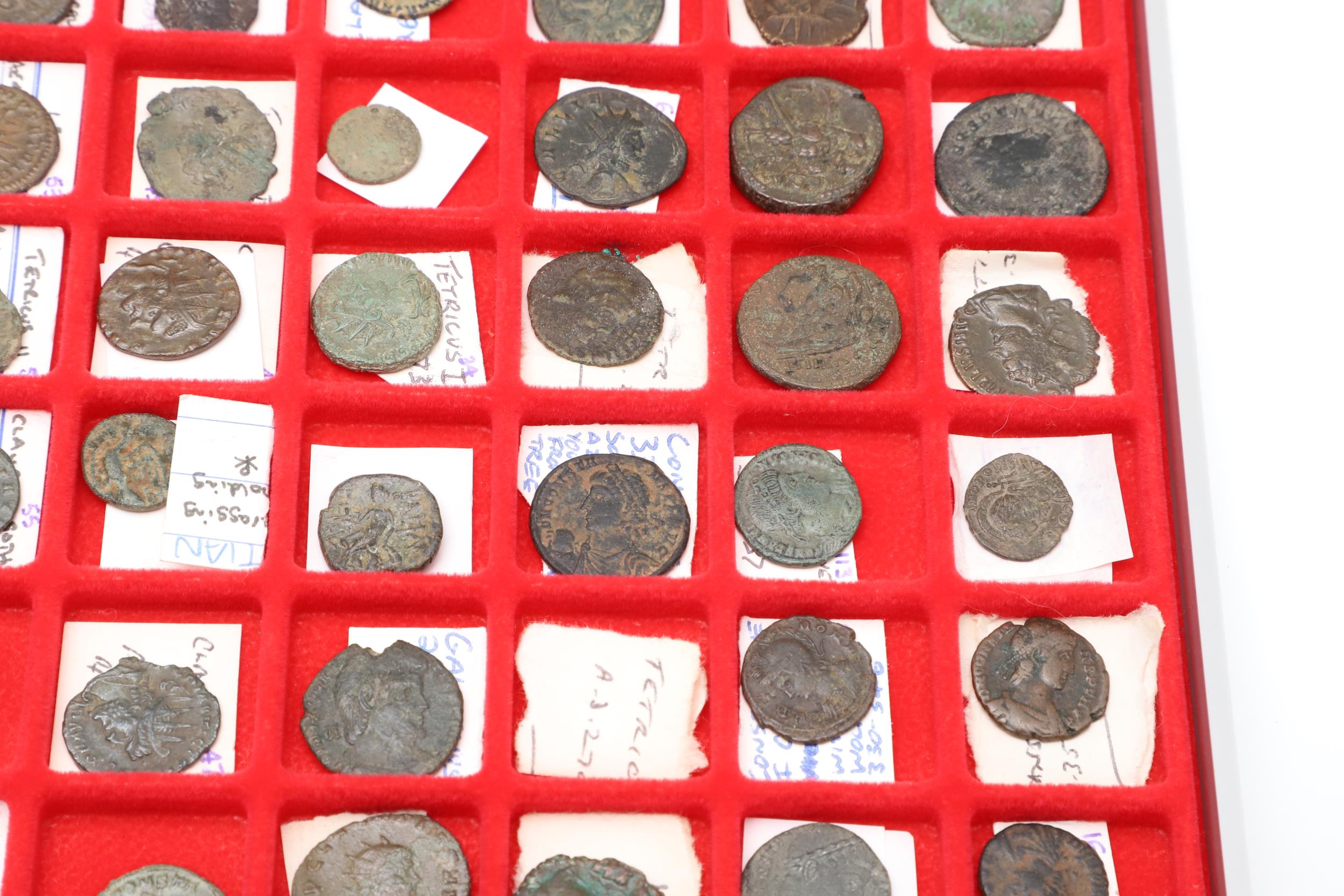 A COLLECTION OF ROMAN COINS IN A LINDNER COIN TRAY. - Image 7 of 11