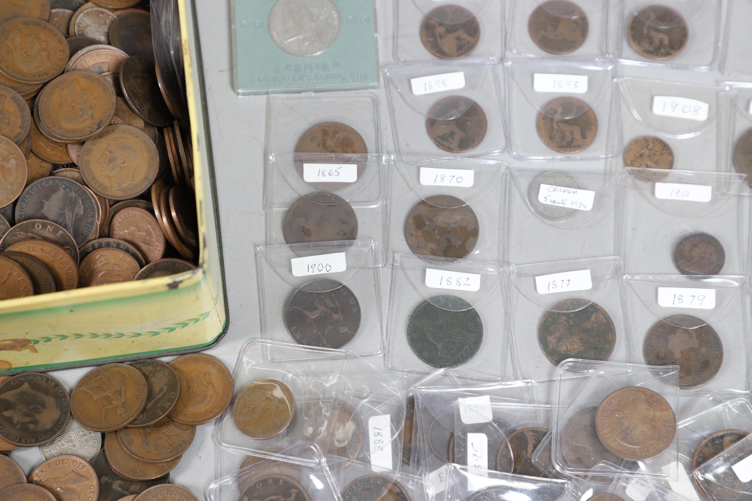 A MIXED COLLECTION OF COINS TO INCLUDE A FESTIVAL OF BRITAIN CROWN AND OTHERS. - Bild 10 aus 17