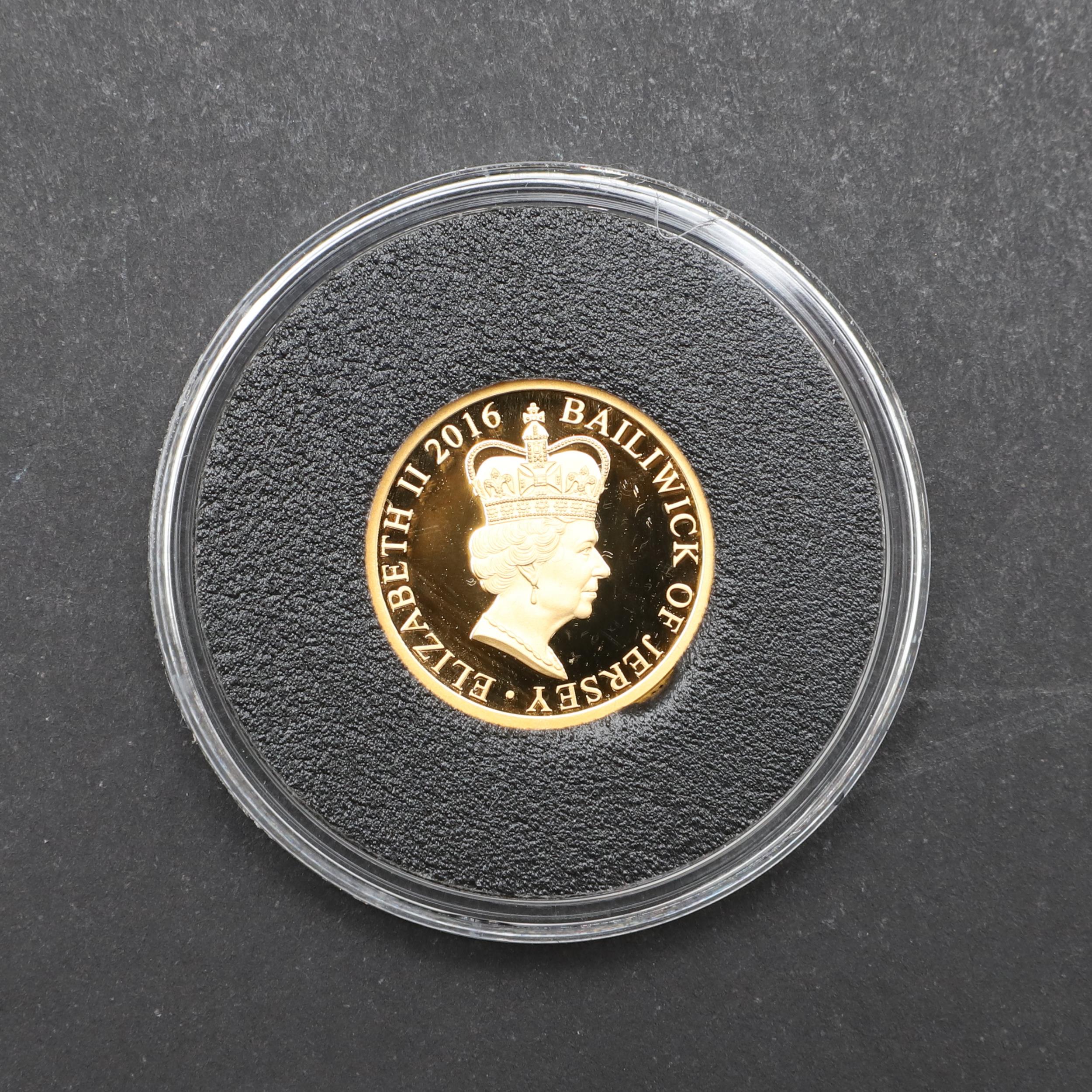 AN ELIZABETH II JERSEY GOLD PENNY. 2016. - Bild 2 aus 5