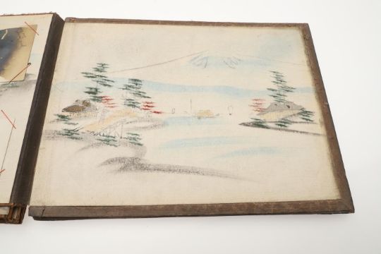 AN EARLY 20TH CENTURY JAPANESE LACQUERED ALBUM CONTAINING VARIOUS POSTCARDS, MOSTLY CHINESE. - Image 21 of 22