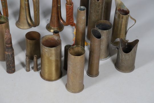 A BRASS AND COPPER BUGLE WITH ROYAL WELSH FUSILIERS BADGE, TWO OTHERS AND A COLLECTION OF TRENCH ART - Image 5 of 8