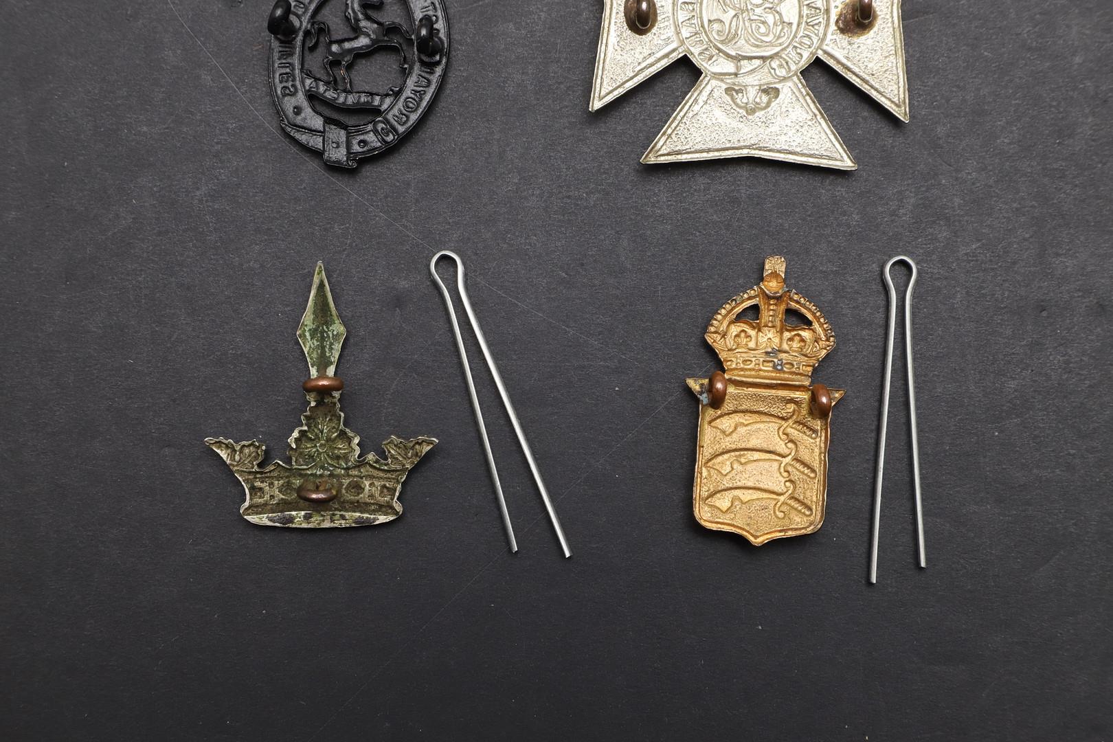 A COLLECTION OF IMPERIAL YEOMANRY CAP BADGES FOR HOME COUNTIES BASED REGIMENTS. - Image 5 of 6