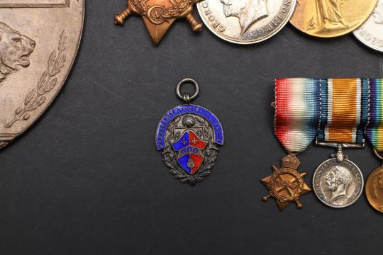 A FIRST AND SECOND WORLD WAR GROUP OF SIX TO THE ROYAL ENGINEERS AND MEMORIAL PLAQUE. - Image 4 of 16