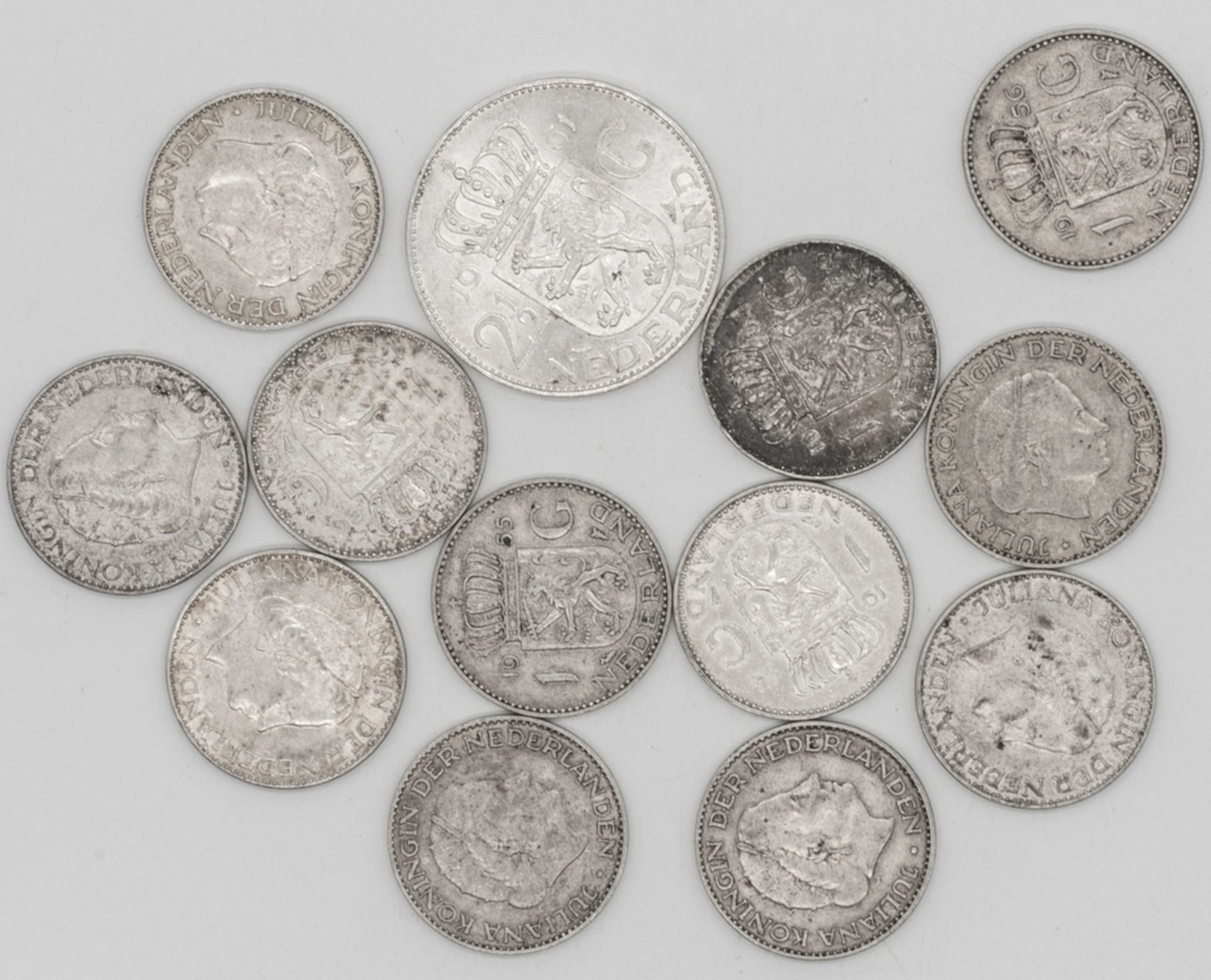 Niederlande 1954/65, Lot Münzen. Erhaltung: ss.