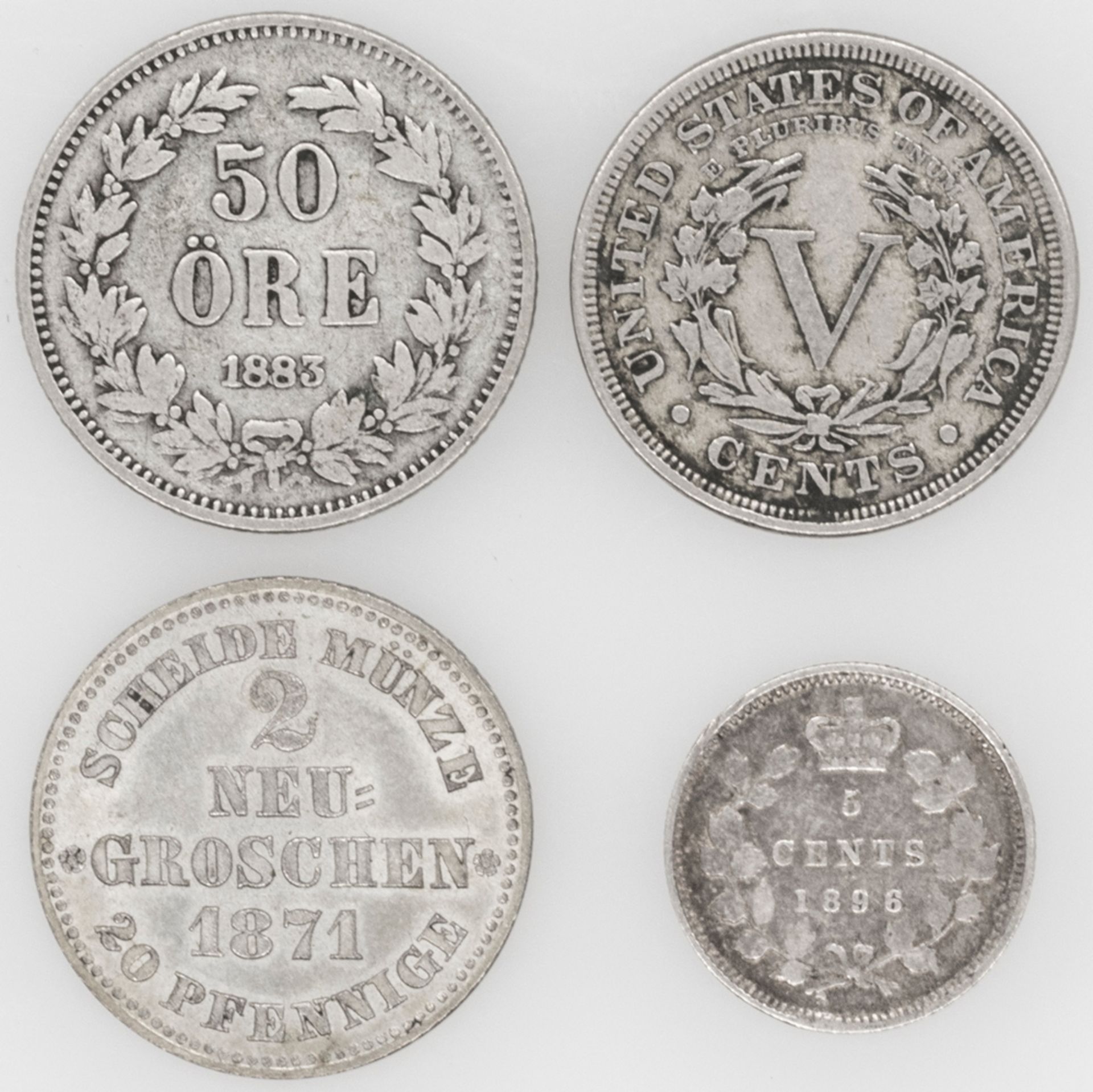 Lot Silbermünzen, bestehend aus: Schweden 1883 50 Öre, USA 1895 5 Cents, Kanada 1896 5 Cents und