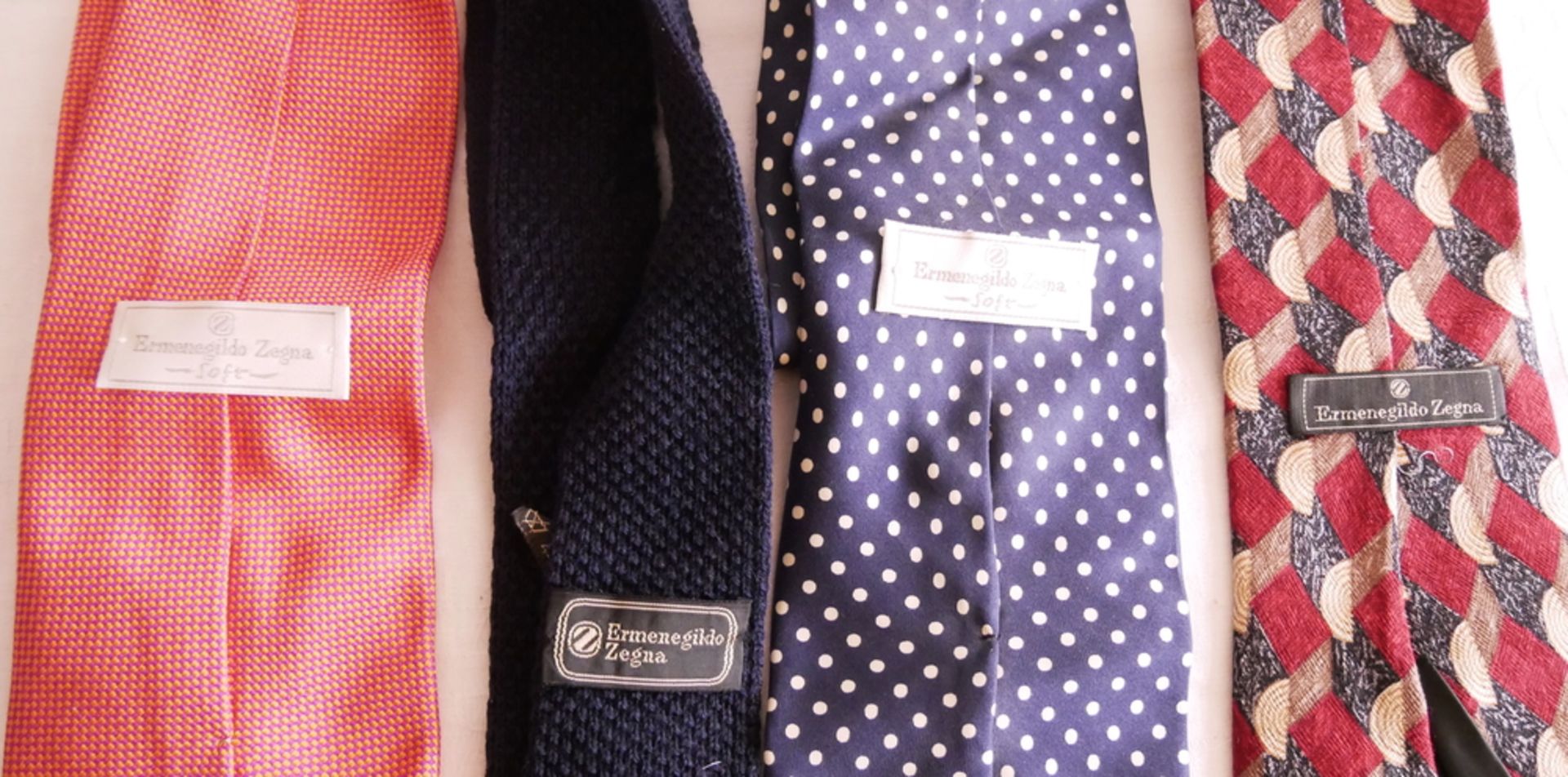 4 Krawatten, Ermenegildo Zegna, verschiedene Modelle. Guter getragener Zustand. - Image 2 of 2