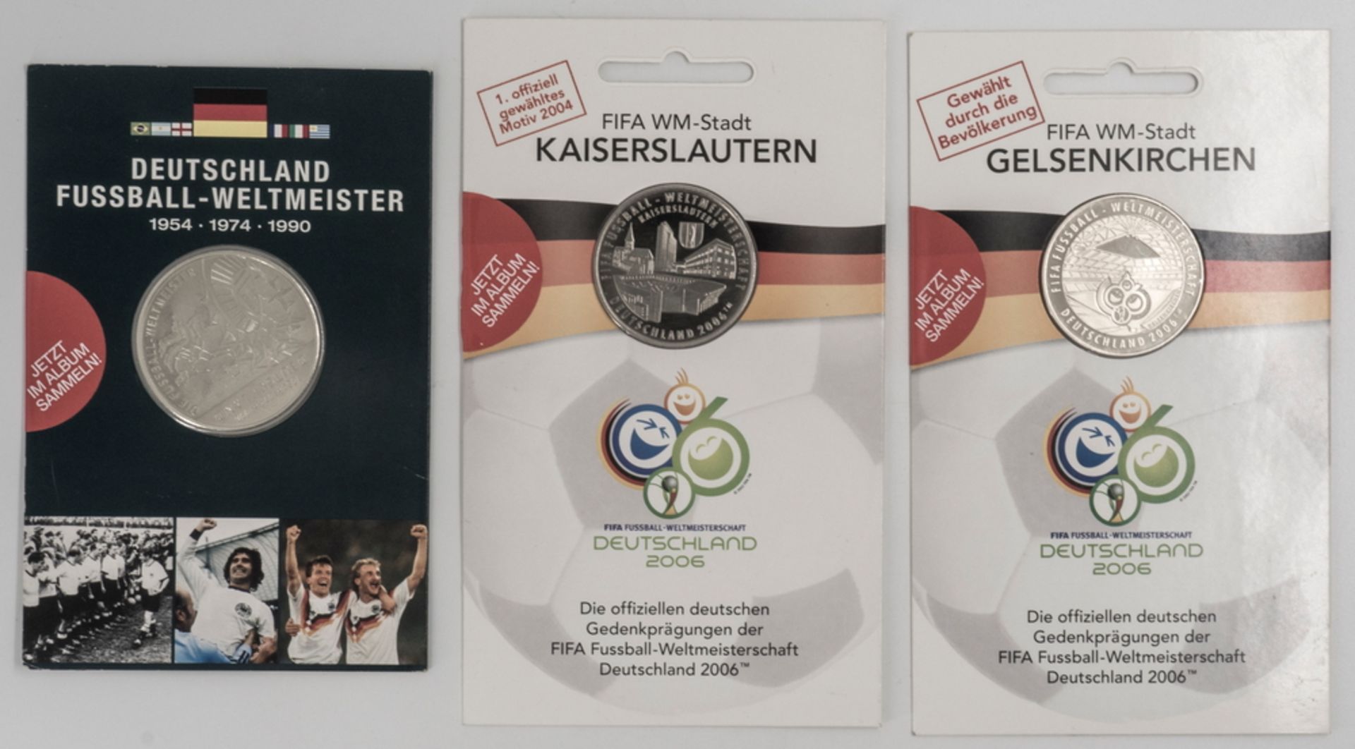 Lot offizielle Gedenkprägungen der FIFA Fußball - Weltmeisterschaft 2006 in Deutschland.