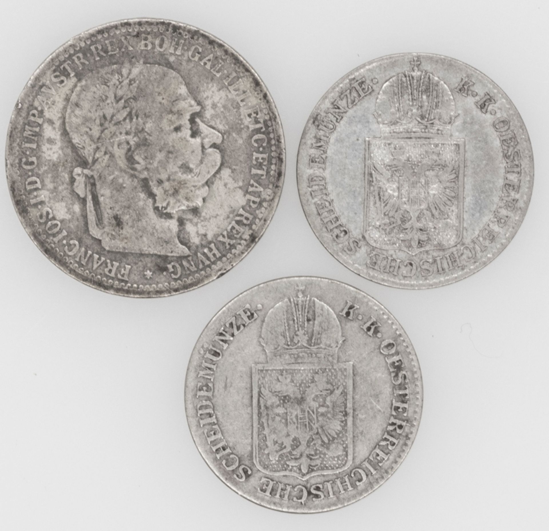 Österreich 1849/99, 2 x 6 Kreuzer 1849 und 1 x 1 Krone 1899. Erhaltung: ss. - Bild 2 aus 2