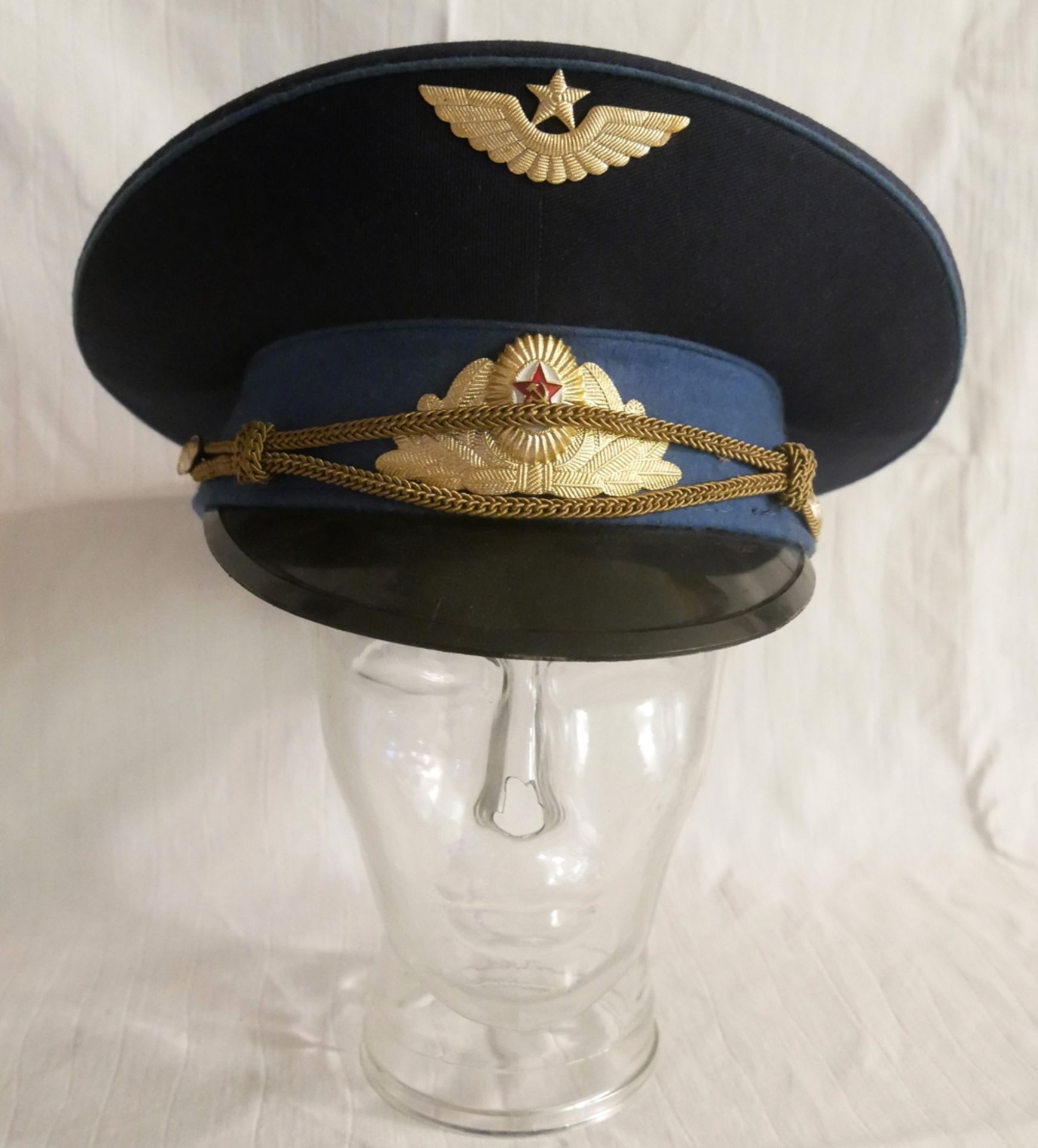 Uniformmütze UdSSR wohl eines Fallschirmjäger-Oberst. Sowjetunion. Größe 58