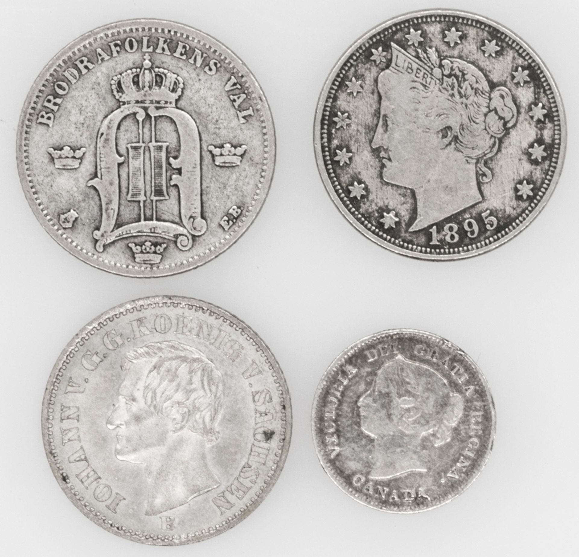 Lot Silbermünzen, bestehend aus: Schweden 1883 50 Öre, USA 1895 5 Cents, Kanada 1896 5 Cents und - Image 2 of 2