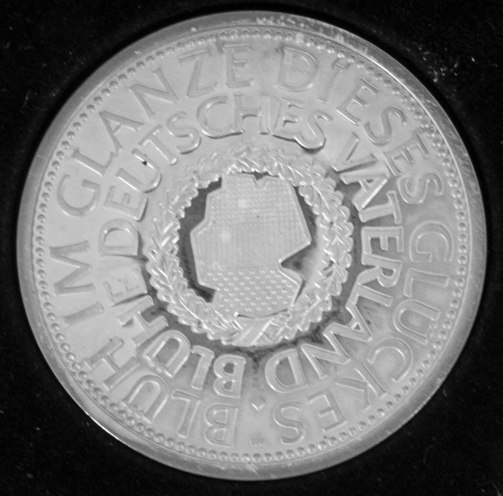 Deutschland 1990, Wiedervereinigungs - Medaille, 3. Oktober 1990, Silber 999, Durchmesser: ca. 50, - Bild 2 aus 2