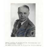 Autogrammkarte von Generalleutnant Günter Kießling. Eigenhändige Unterschrift.