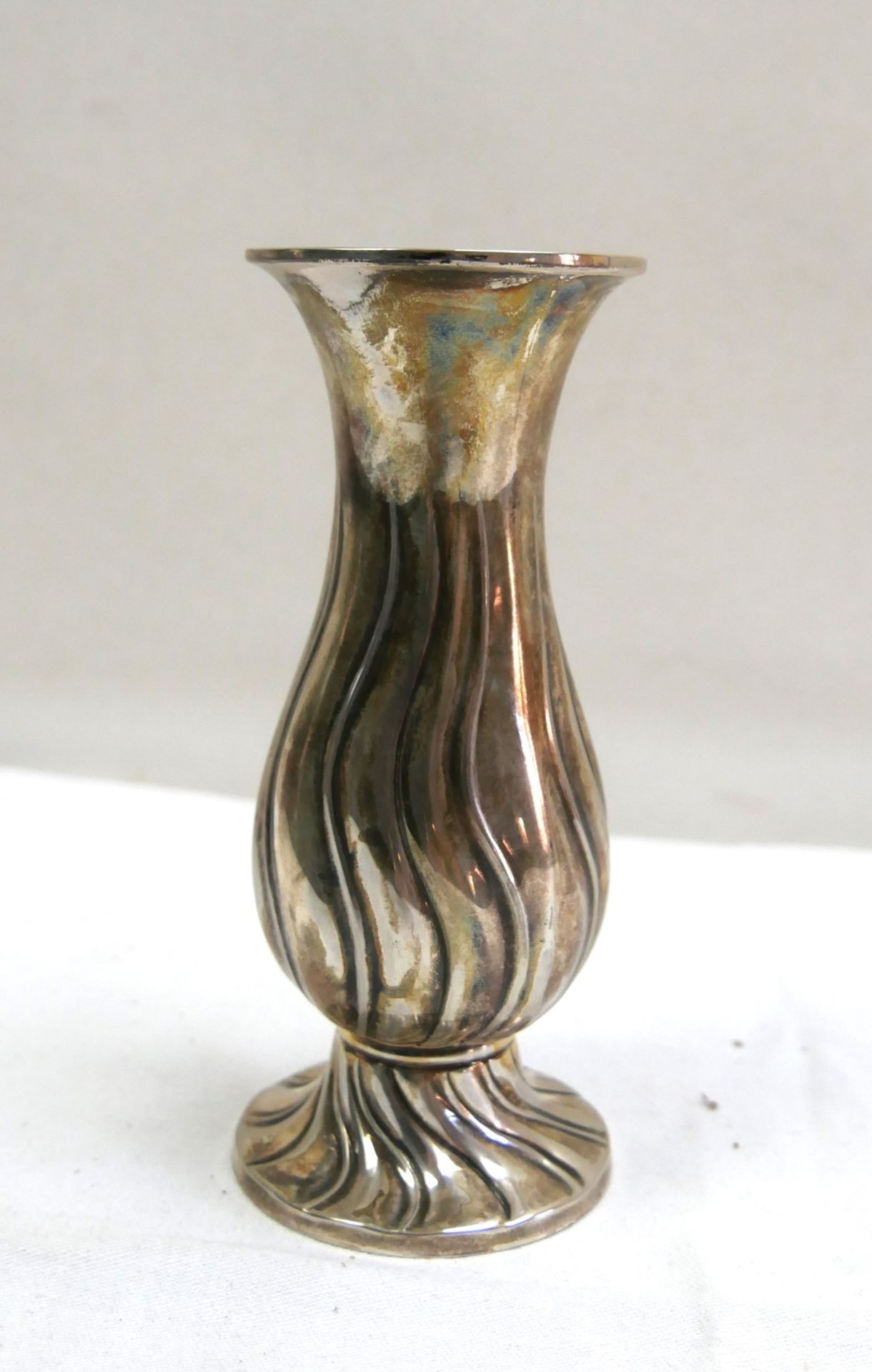 Vase, 800er Silber, Deutsch. Höhe ca. 14,5 cm