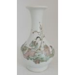 Aus Sammelauflösung! Altes chinesisches Porzellan des 19. Jahrhunderts. Vase, bemalt "Dame mit