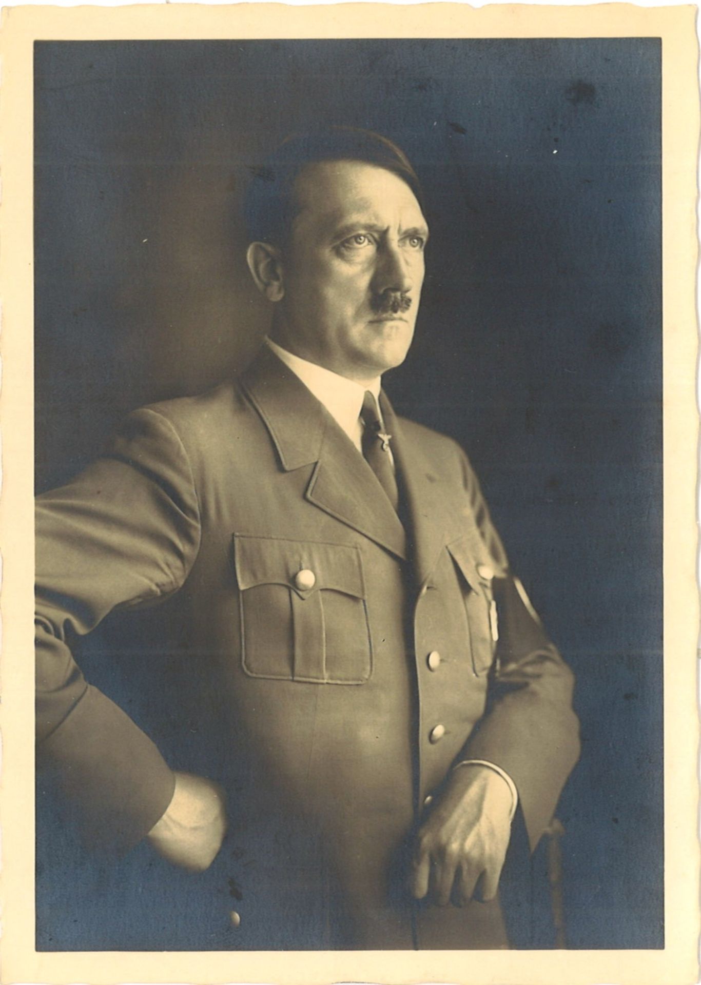 Fotokarte "Adolf Hitler" beschrieben ... Am Geburtstag des Führers in Dankbarkeit ...