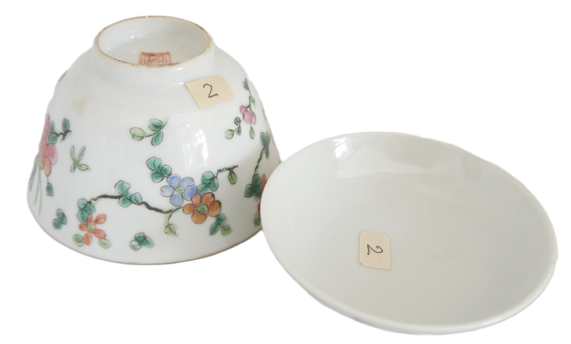 Aus Sammelauflösung! Altes chinesisches Porzellan des 19. Jahrhunderts. Teekoppchen mit Deckel - Bild 2 aus 2