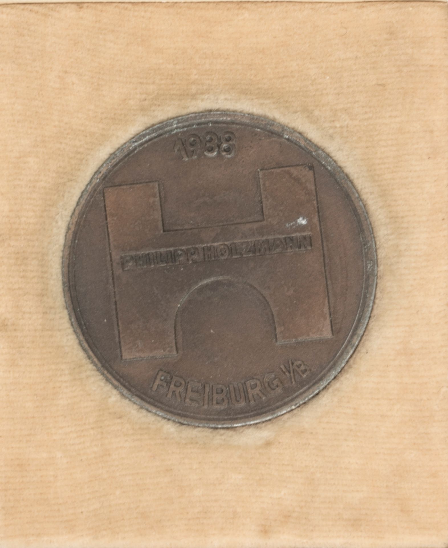 Medaille "Dem Arbeiter zur Ehr - der Heimat zur Wehr. Philipp Holzmann Freiburg i. B. 1938. - Bild 2 aus 2
