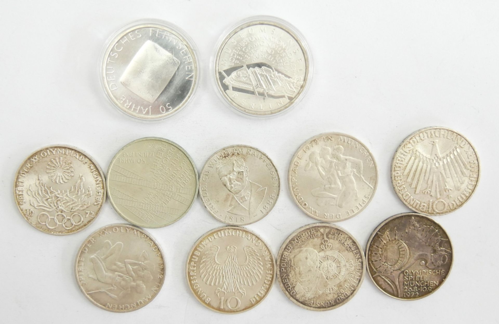 Lot Münzen BRD bestehend aus 7x 10 DM, 1x 5 DM sowie 3x 10 €