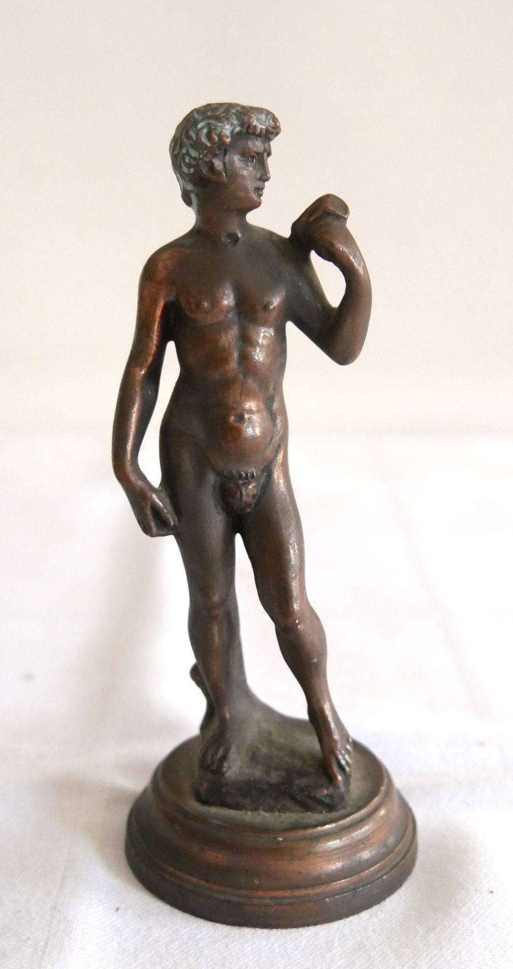 kleine Bronzefigur "David" Höhe ca. 12,5 cm