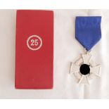 3. Reich Auszeichnung für 25. Jahre Dienste im Original Etui, sehr guter Zustand.