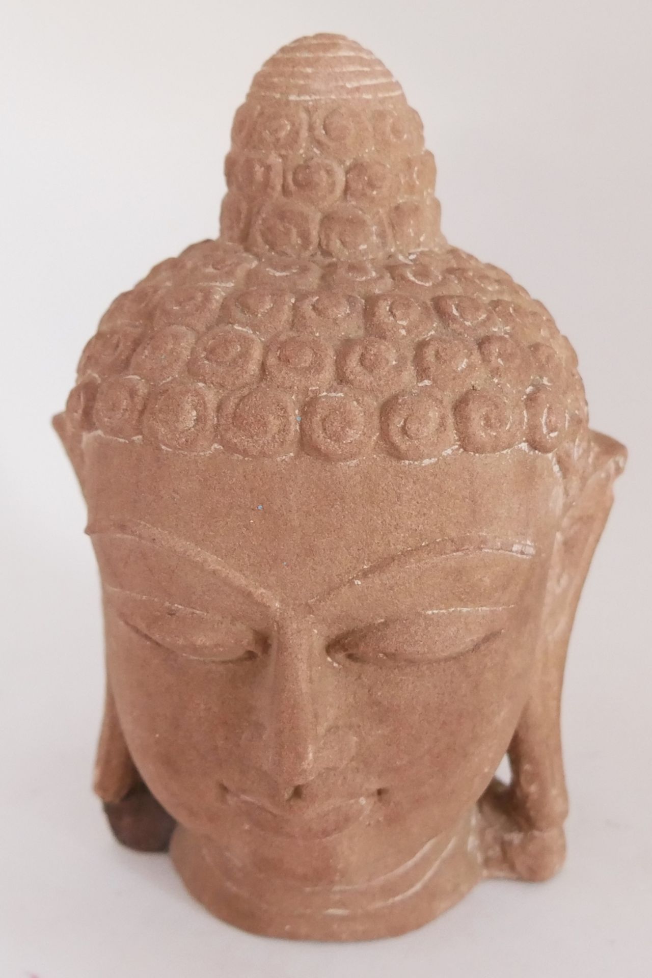 Sandstein Figur Buddha Kopf, sehr schöne Ausformung. Höhe ca. 17 cm