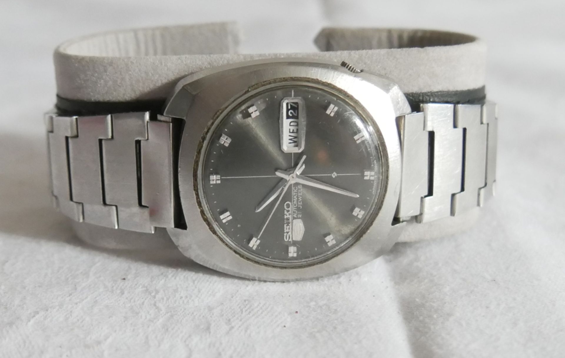 Vintage Sammler Herren Armbanduhr "Seiko 5" Automatik Edelstahl. Funktion geprüft, getragener