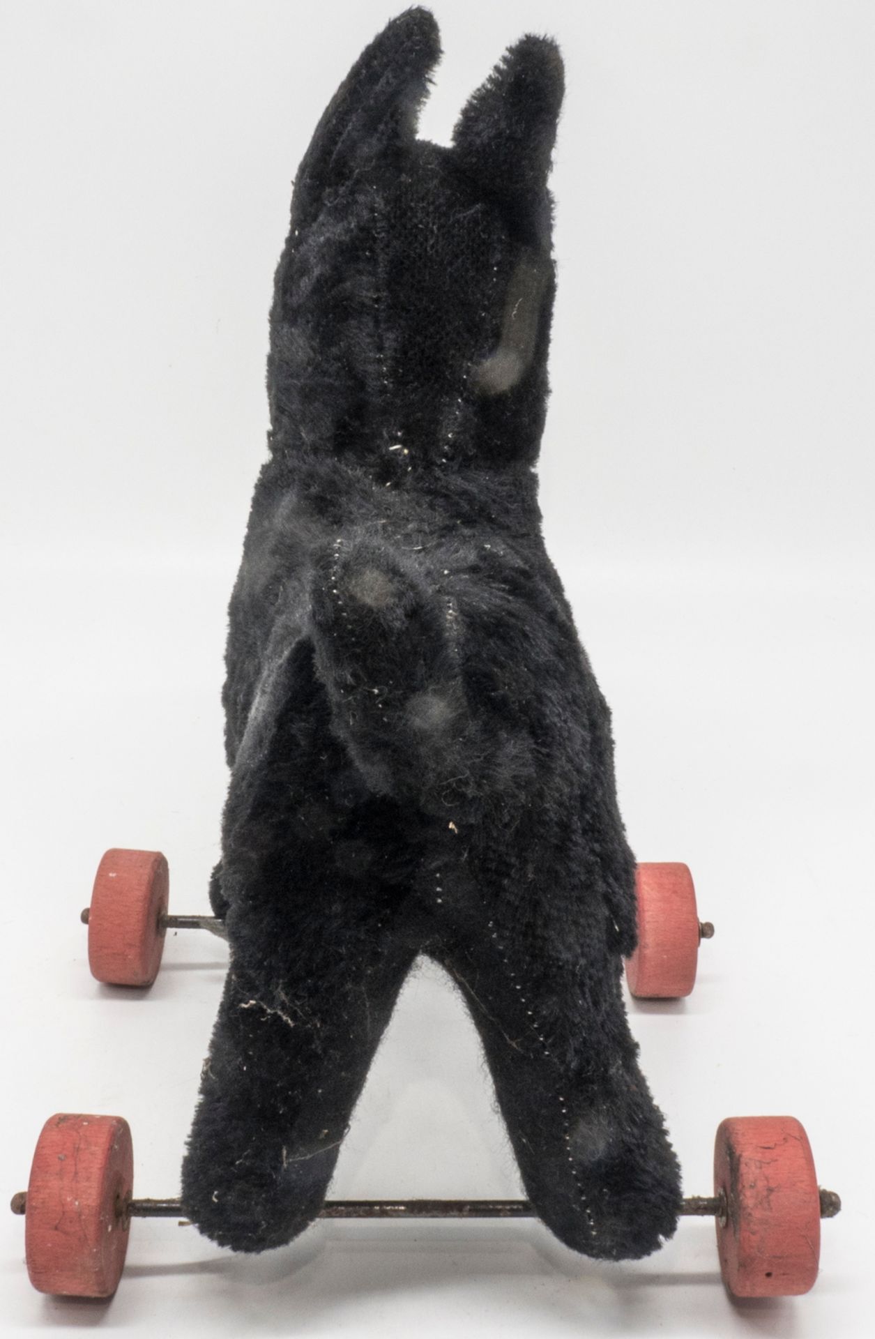 Steiff Scottie auf Rädern, ohne KFS. Höhe: ca. 24 cm, Länge: ca. 24 cm. - Bild 4 aus 5