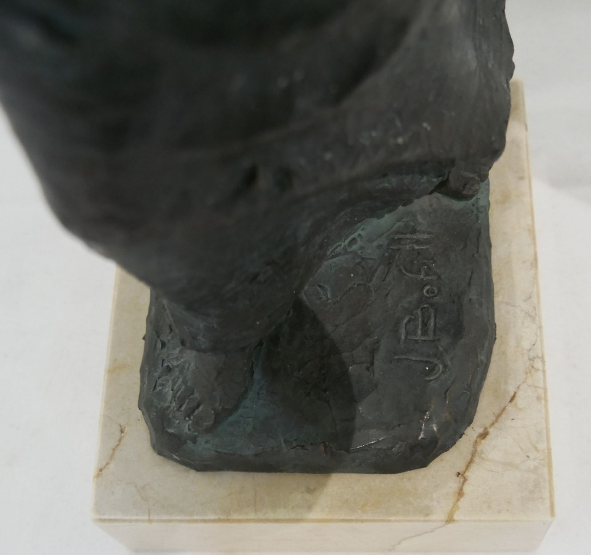 Joseph Bofill (1942), Bronze Skulptur "Frau im Sturm" (Die Windbraut), in Bronze. Figurenmaße: - Image 2 of 4