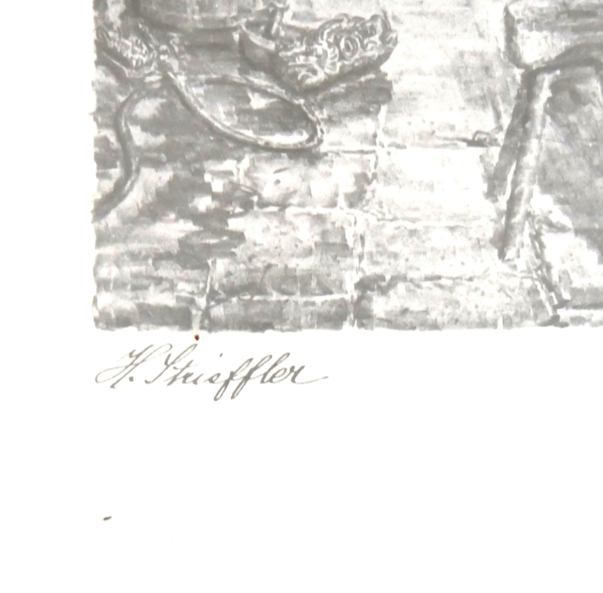 Heinrich STRIEFFLER (1872-1949) Lithographie "Weinkeller" links unten Signiert, hinter Glas gerahmt. - Image 2 of 2
