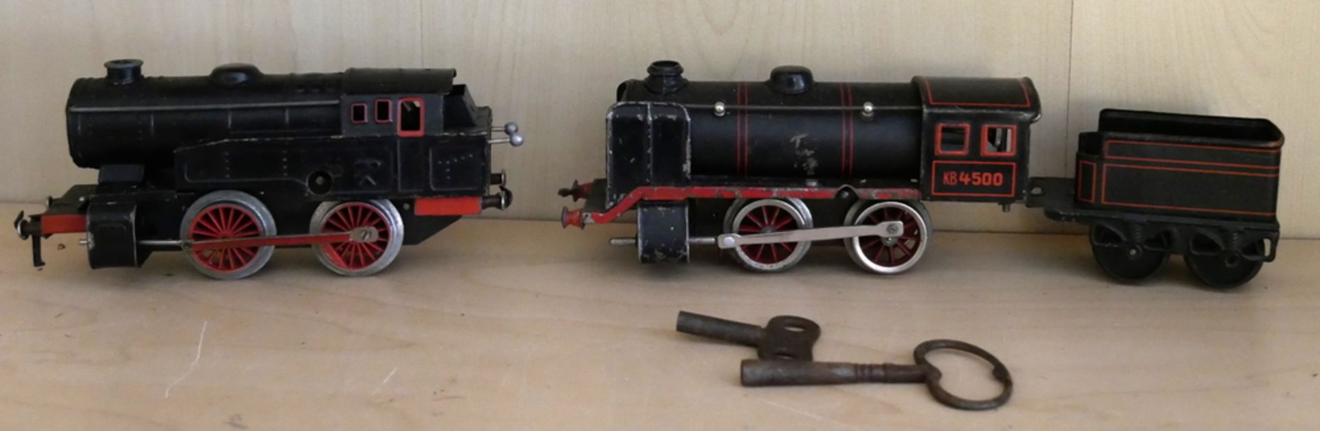 Lot Eisenbahn dabei alte Karl Bub Bing Blech Dampflokomotive KB 4500 sowie 1 alte Fleischmann