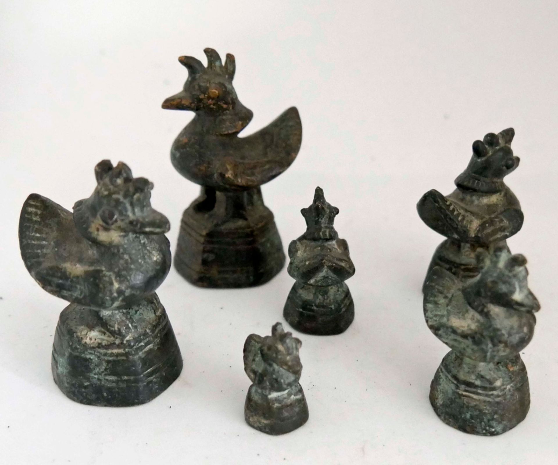 China. Antiker Opiumgewichtsatz, Bronze "Enten" wohl 18./19. Jahrhundert. Insgesamt 6 Stück. Höhe