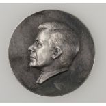 Silber - Medaille "Helmut Schmidt". Silber 999. Durchmesser: ca. 50 mm.