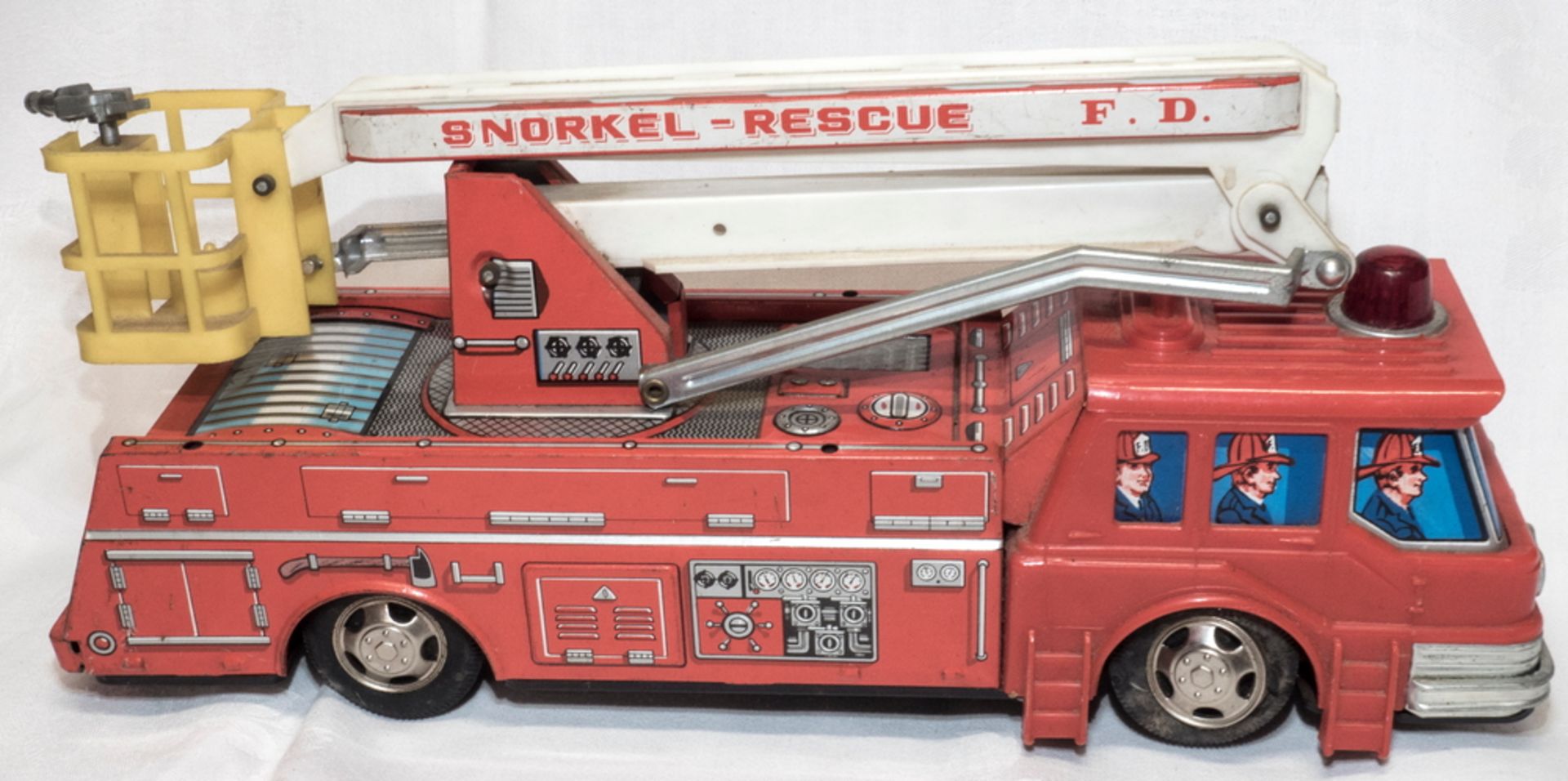 Junior Toys Snorkel Rescue Feuerwehr Truck, Blech lithografiert. Made in Japan. Batteriebetrieben.