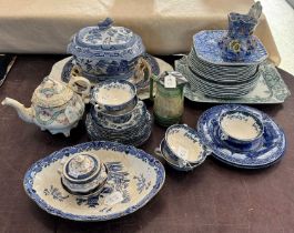 A collection of Victorian and later ceramics to include a Burleigh Ware Willow pattern lozenge