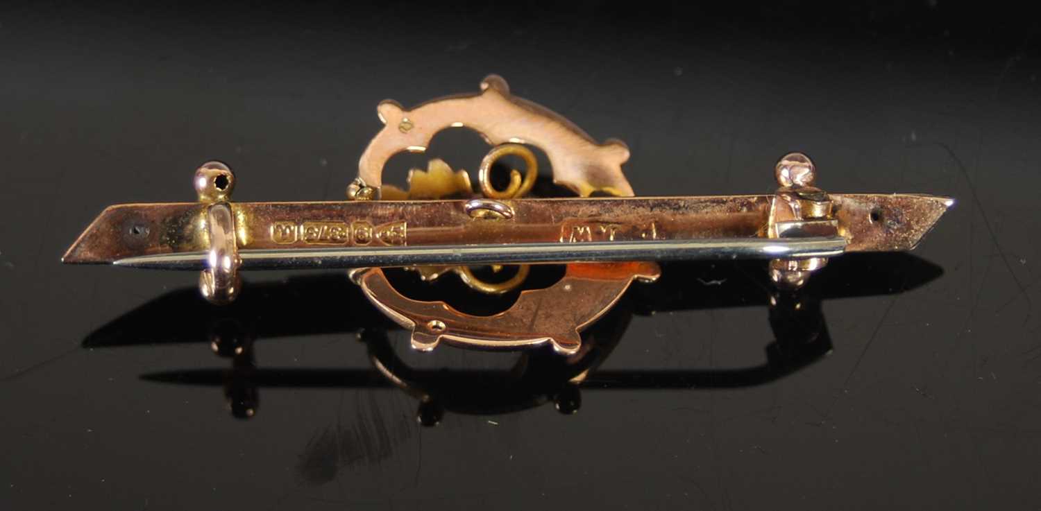 A late 19th / early 20th century 9ct gold bar brooch, 41.2mm wide, 1.8 grams. - Image 2 of 3