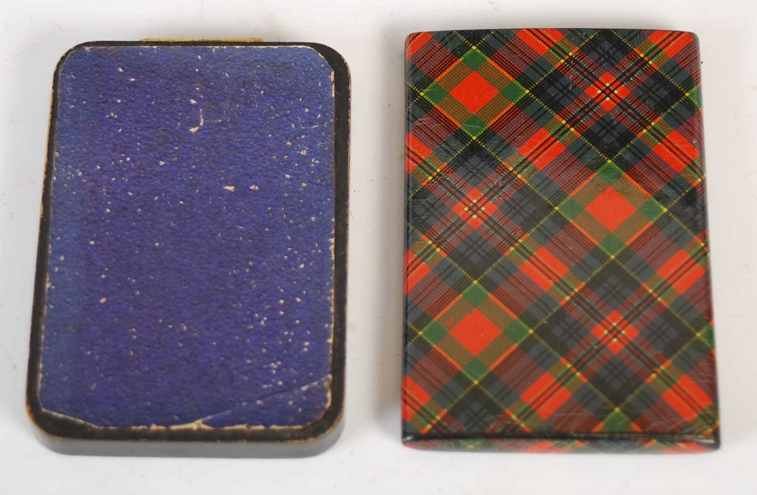 A collection of Tartan Ware, to include Prince Charlie page turner; MacDuff thimble holder and - Image 5 of 13