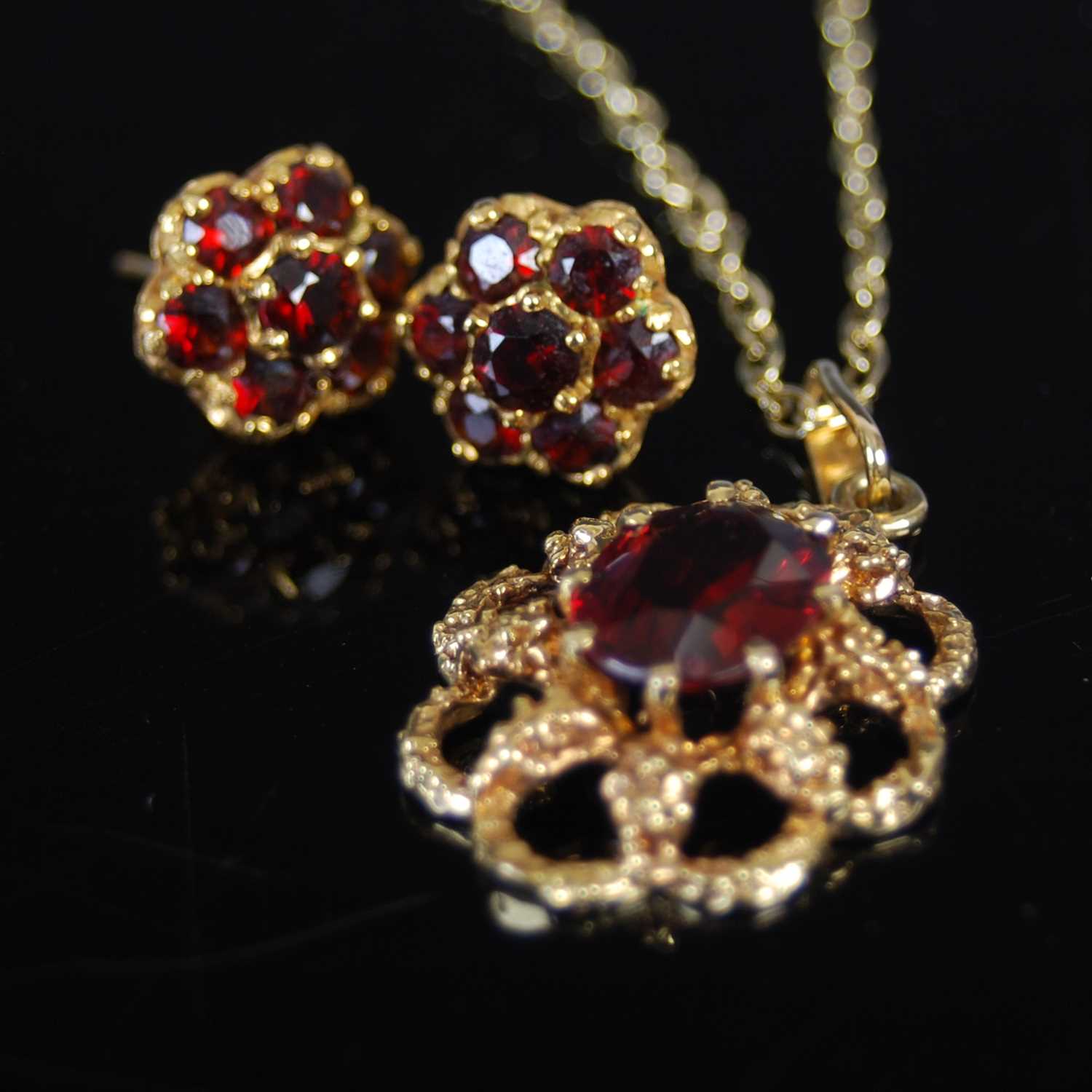 A 9ct gold and garnet set pendant suspended on a gold-plated necklace, together with a pair of 9ct - Image 2 of 6