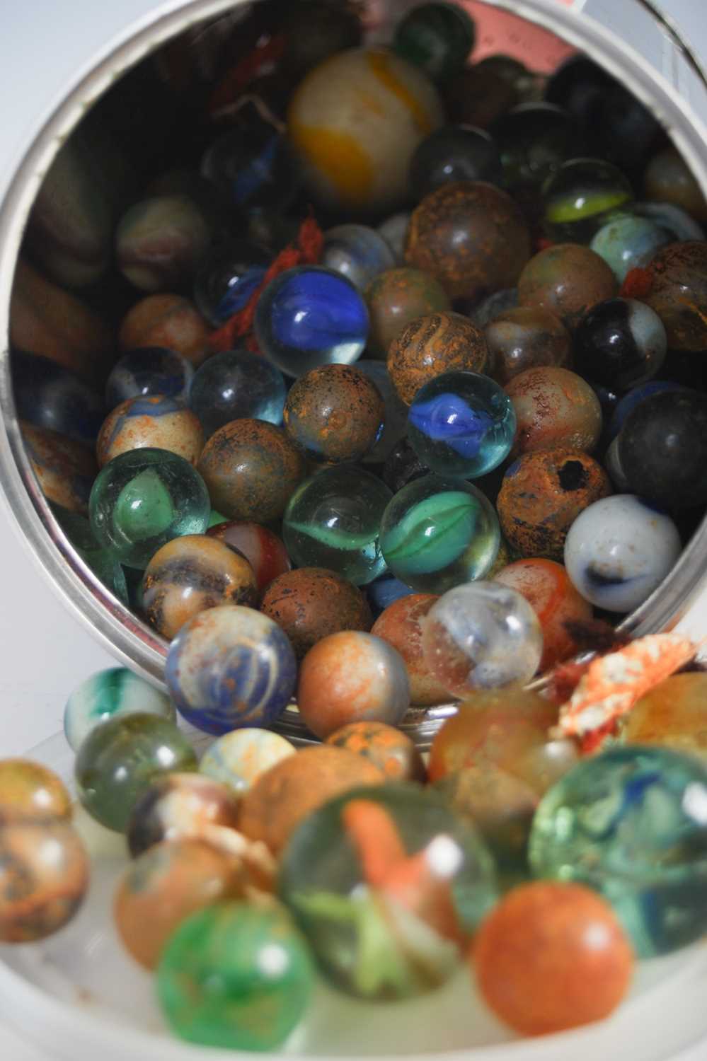 A collection of assorted vintage glass marbles. - Image 2 of 2