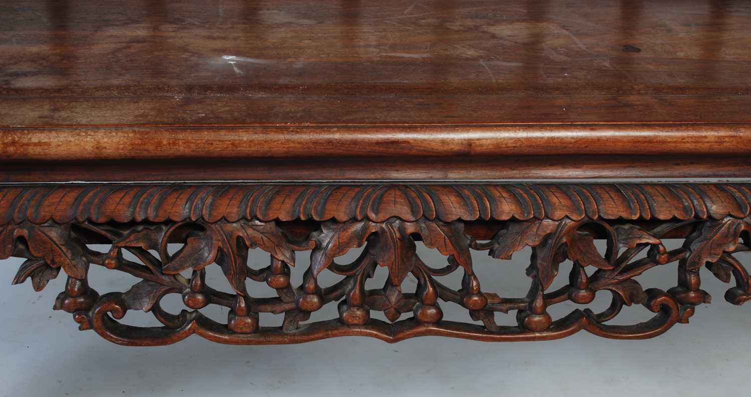 A Chinese dark wood bench, late 19th/ early 20th century, the rectangular back carved and pierced - Image 5 of 6