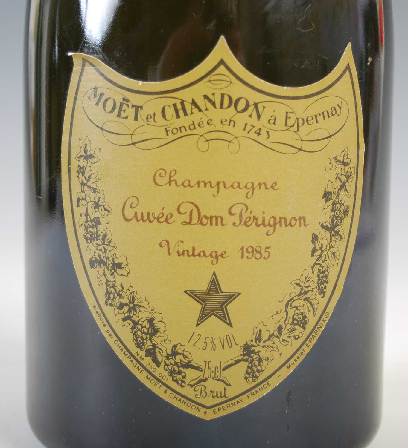 One bottle, Moet Chandon Dom Perignon, vintage 1985, 12.5% vol., 75cl. - Image 2 of 4
