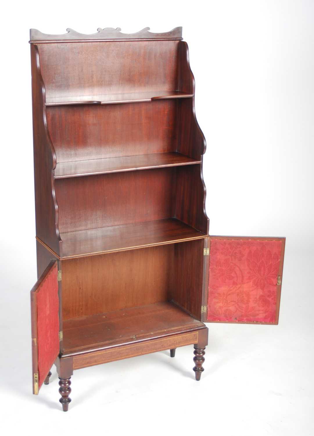 A 19th century Regency style mahogany waterfall bookcase, fitted with three graduated open shelves - Image 4 of 5