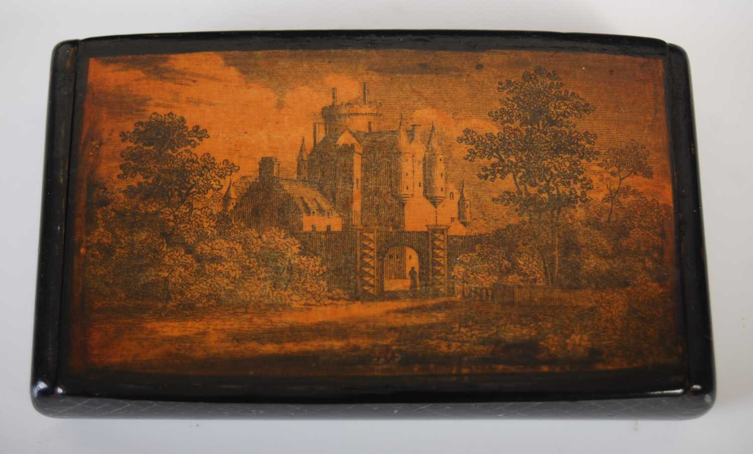 A Mauchline ware oblong snuff box, the hinged cover with finely drawn penwork scene of a turreted - Image 3 of 4