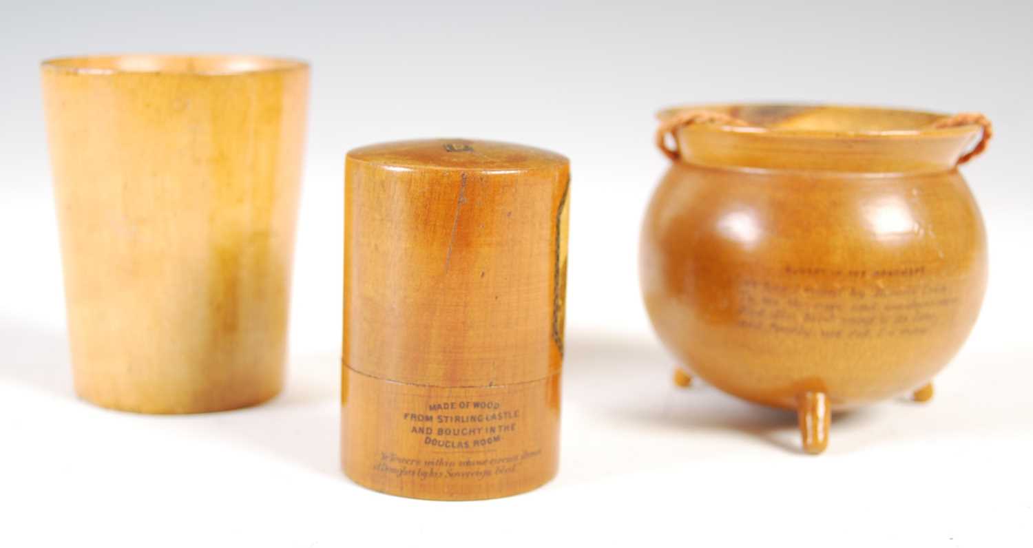 A collection of Mauchline Ware, to include four napkin rings, two decorated with 'Glasgow Green' and - Image 7 of 8